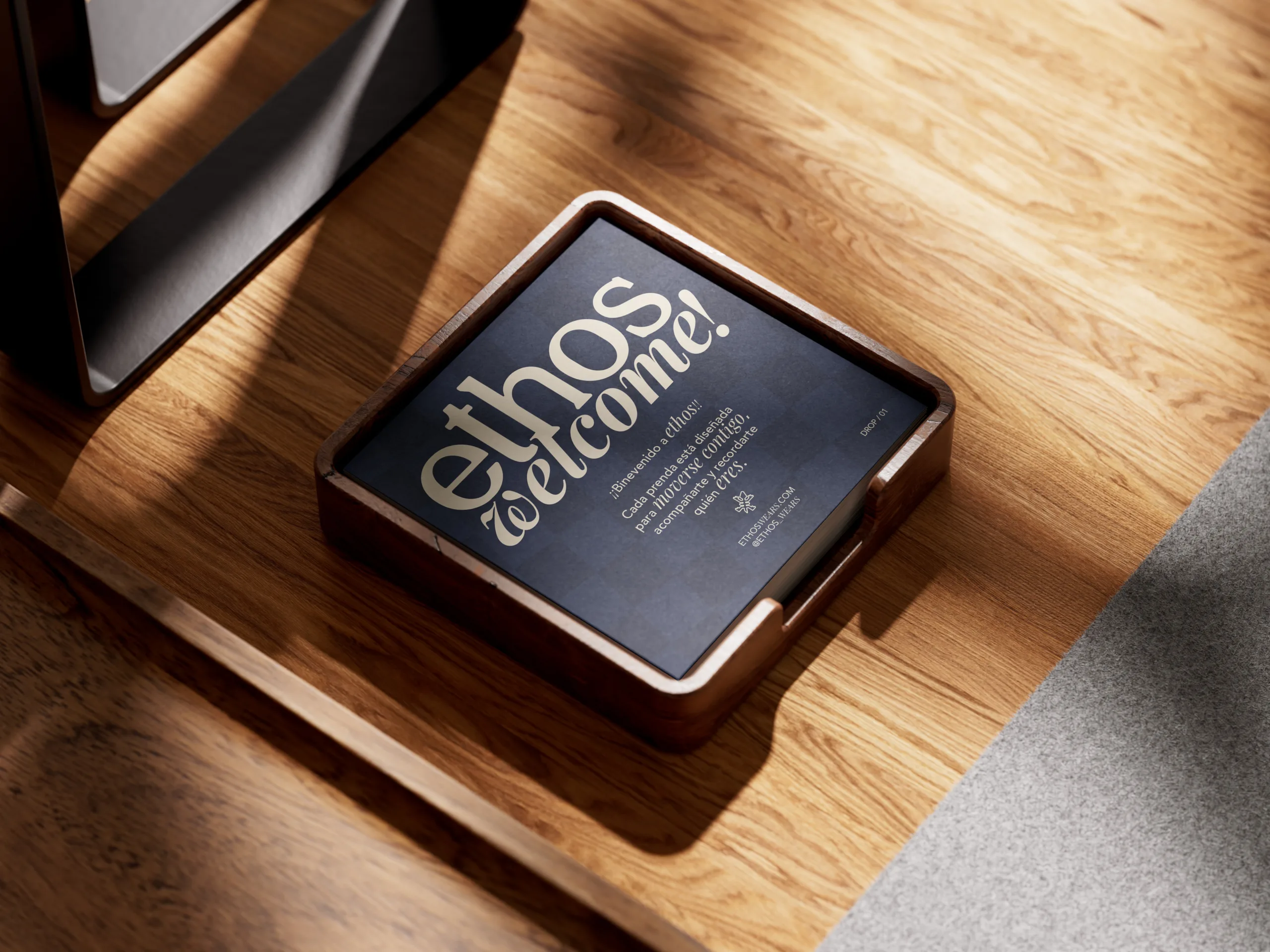 Wooden_Notes_Cube